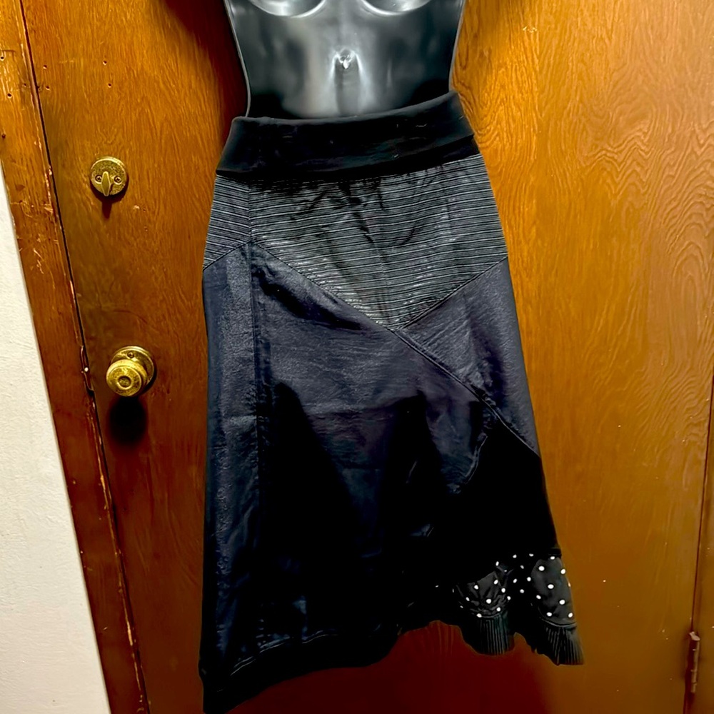 Rama skirt really cute asymmetrical fab pieces